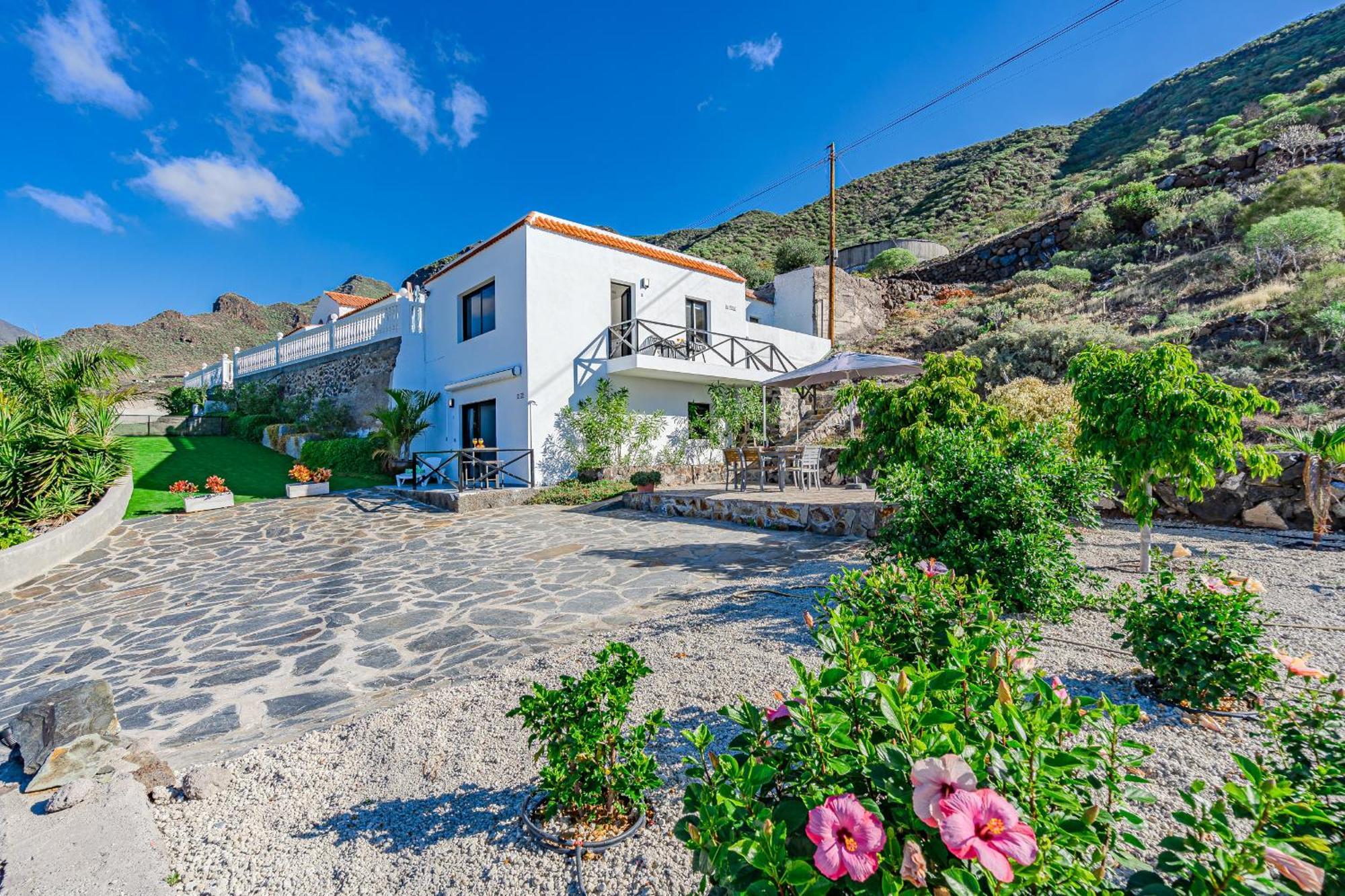 Cliff Haven Sea View Apartment - Adults Only Сантъяго-дель-Тейде Экстерьер фото